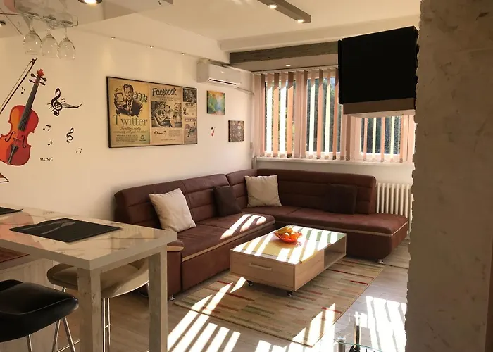 Apartament Lovely 2 *